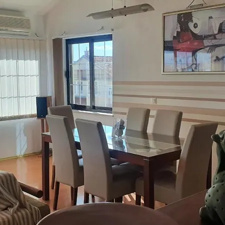 Anitas Apartment *